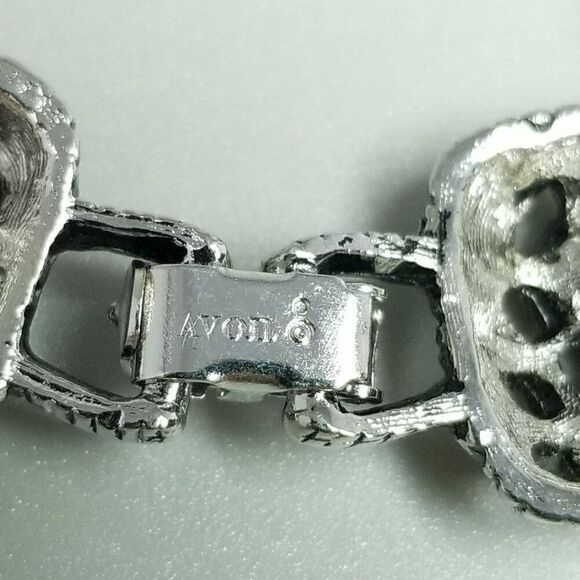 Vintage Avon Blue and Silver Tone 6 Panel Chain Bracelet, Singed Estate - Picture 4 of 8